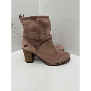 Felmini suede Super Soft Beige Moto Boho Western Ankle Booties US8 Festival EUC